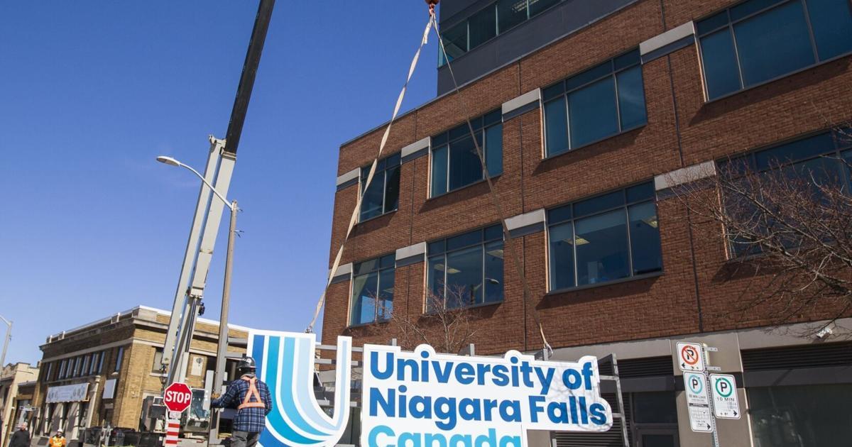University of Niagara Falls